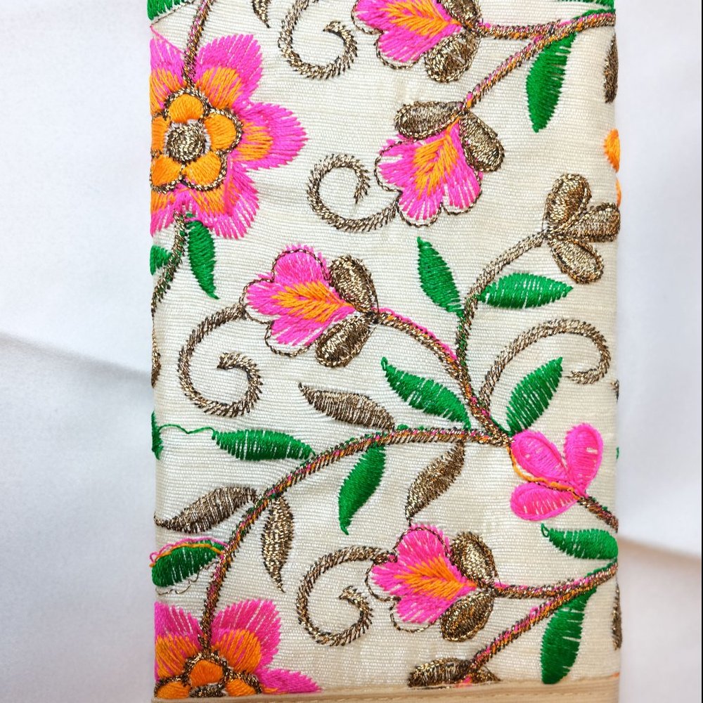 NWT Embroidered Fabric Wallet
